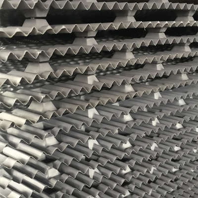llenador lleno 0.32mm-0.6m m del PVC de la refrigeración por aire de la torre de enfriamiento de 850X1000m m